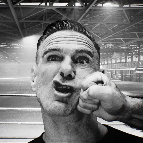 Bryan Adams - Roll With The Punches (Single) (2025)